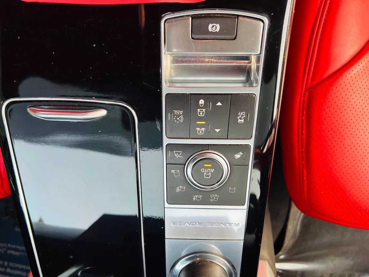 Land Rover Range Rover HSE   GCC-13-0