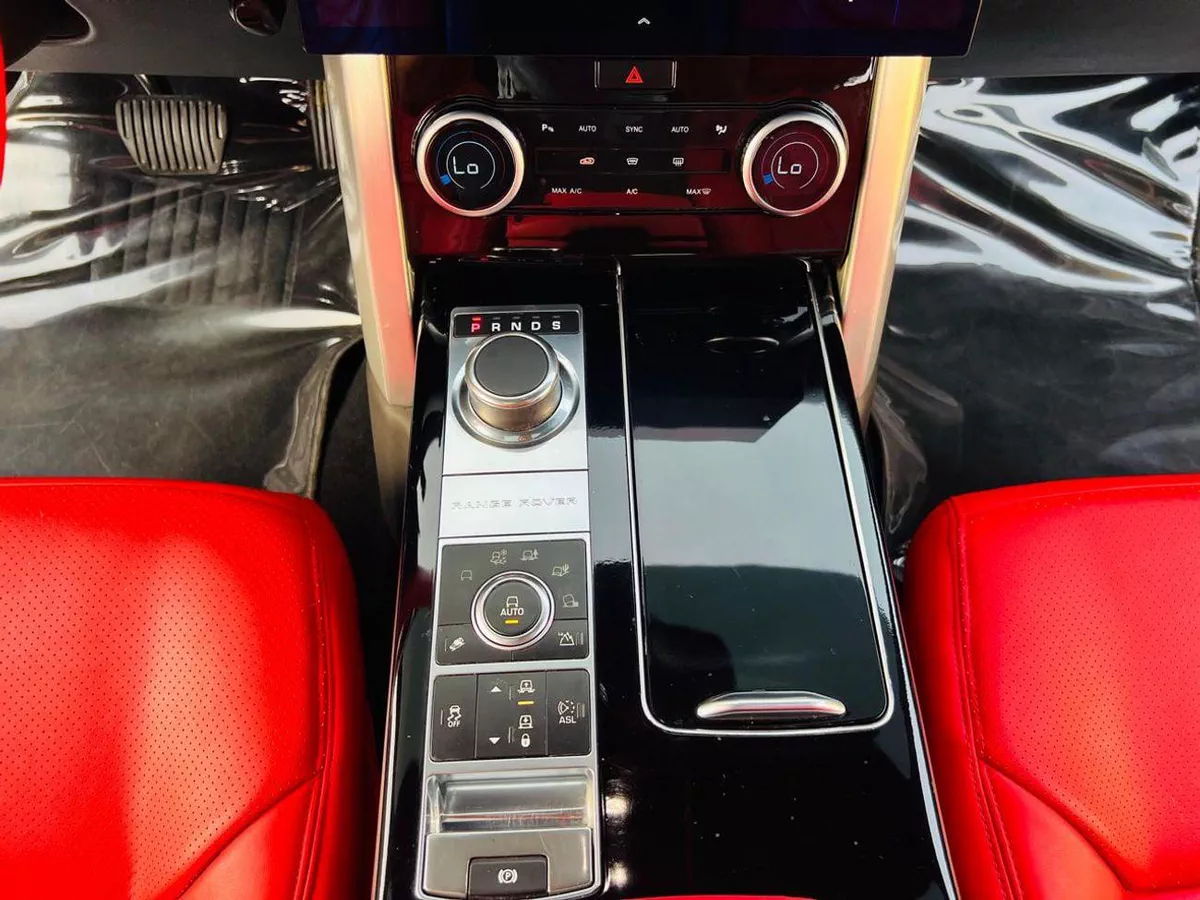 Land Rover Range Rover HSE   GCC-17-0