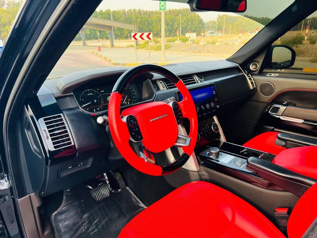 Land Rover Range Rover HSE   GCC-4-0