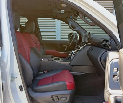 2022 Toyota Land Cruiser VXR 3.5 Twin Turbo, GCC Specifications-10