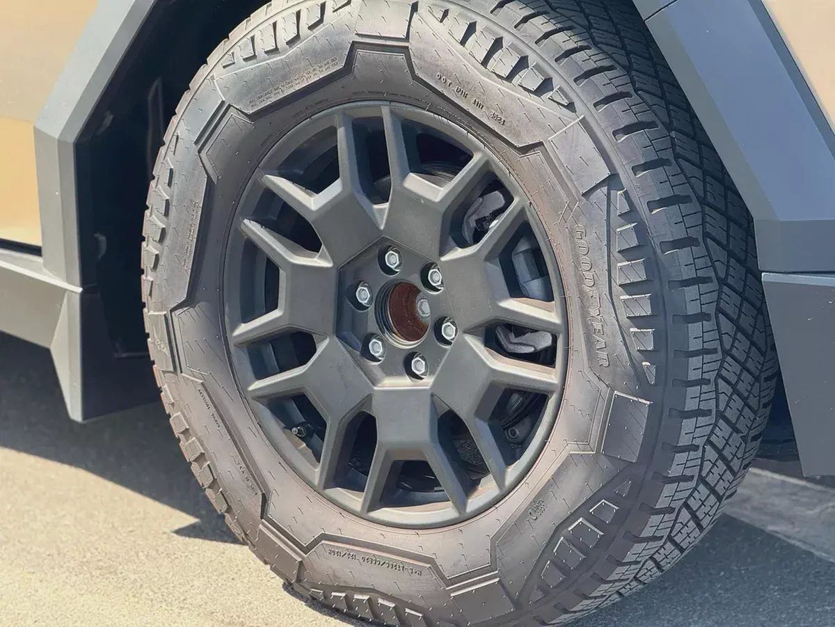 **2024**AMERICAN SPEC LESS KM ONLY 1500-19-19