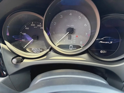 Porsche Macan S 2023 GCC Specs-9