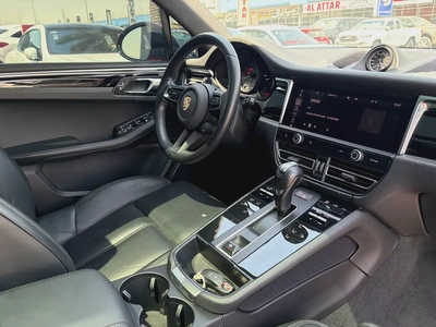 Porsche Macan S 2023 GCC Specs-6