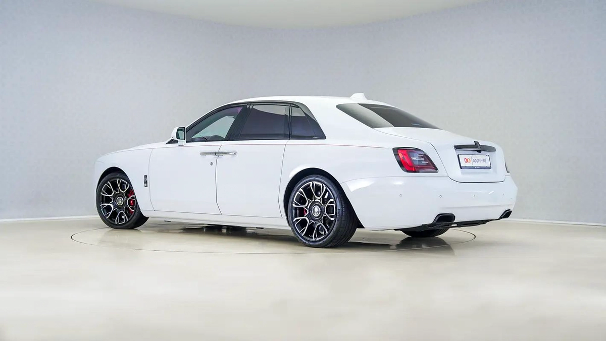 Rolls-Royce Ghost Black Badge-6-6