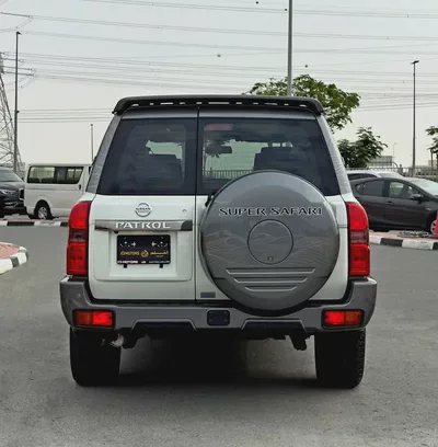 2024 Nissan Patrol Super Safari Al Ostoura, GCC Specifications-5