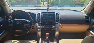 TOYOTA LANDCRUSIER VXR 5.7 L 2014 GCC-13
