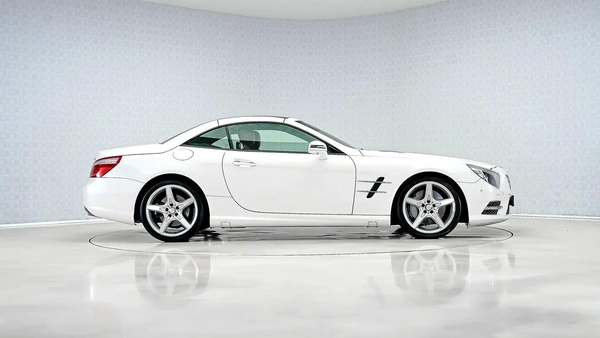 Mercedes-Benz SL-Class SL 500