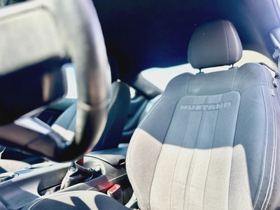2022 Ford Mustang Ecoboost-1