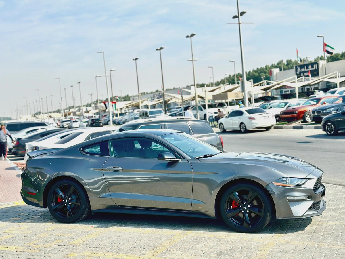 2022 Ford Mustang Ecoboost-5-5
