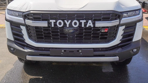 Toyota Land Cruiser GR SPORT 3.5L V6