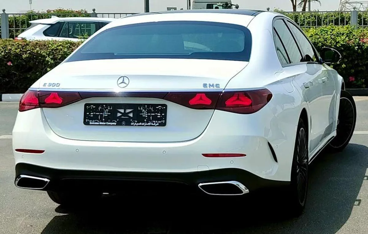 Mercedes Benz E300 AMG Full Option Agency Warranty 2026 GCC-6-6