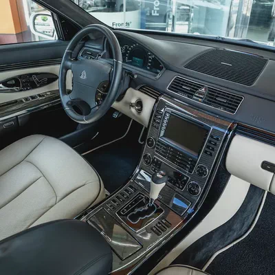Maybach 57 S - 2009 - GCC Specs - 11,000KM-IMMCULATE CONDITION-18
