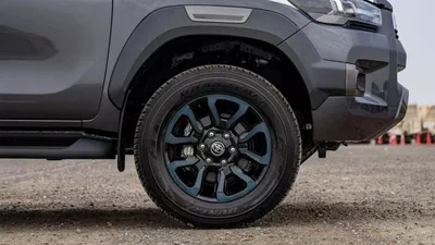 Toyota Hilux ADVENTURE-13