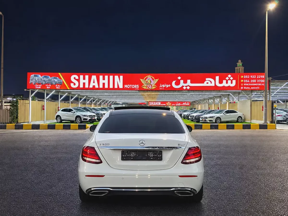مرسيدس E200 موديل 2019 خليجي بحالة الوكالة مالك اول-4-4