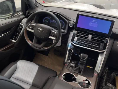 Toyota Land Cruiser TOYOTA LC300 VX 4.0L - Toyota LC300 VX 4.0L (Inside Black) EXPORT ONLY-11