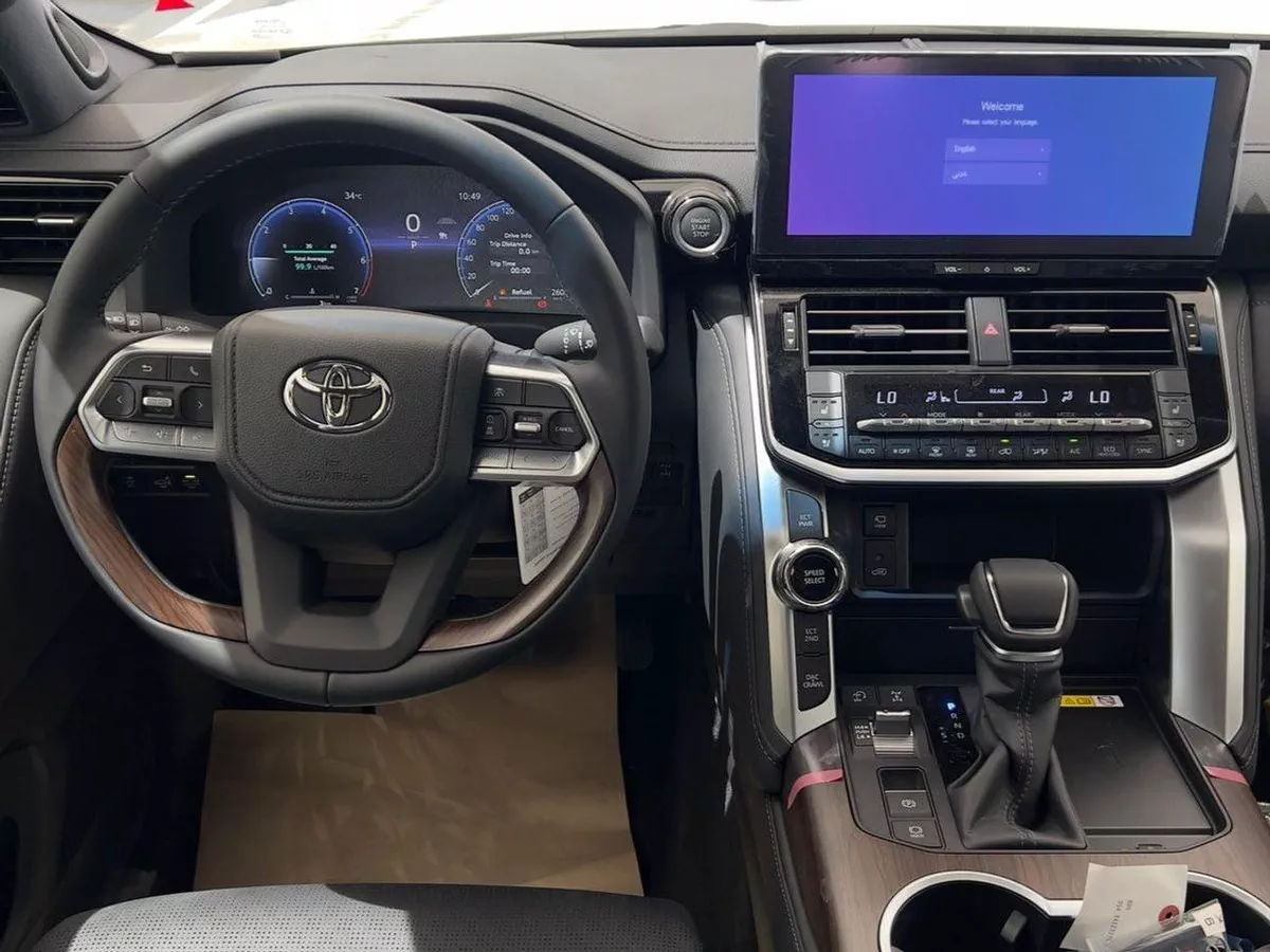 Toyota Land Cruiser TOYOTA LC300 VX 4.0L - Toyota LC300 VX 4.0L (Inside Black) EXPORT ONLY-14-0