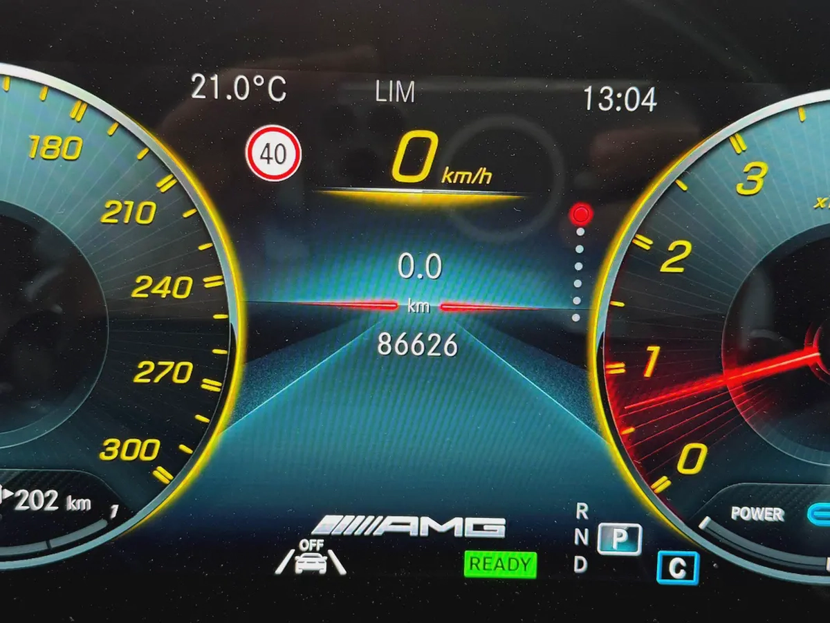 Mercedes GLE63s--GCC--Under Agency Warranty + Service Contract-12-12