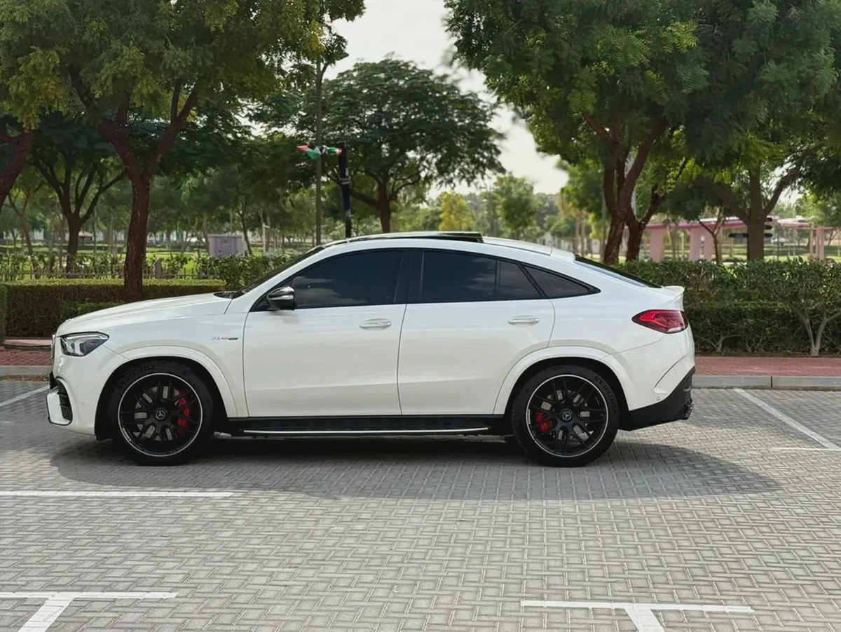Mercedes GLE63s--GCC--Under Agency Warranty + Service Contract-15-15