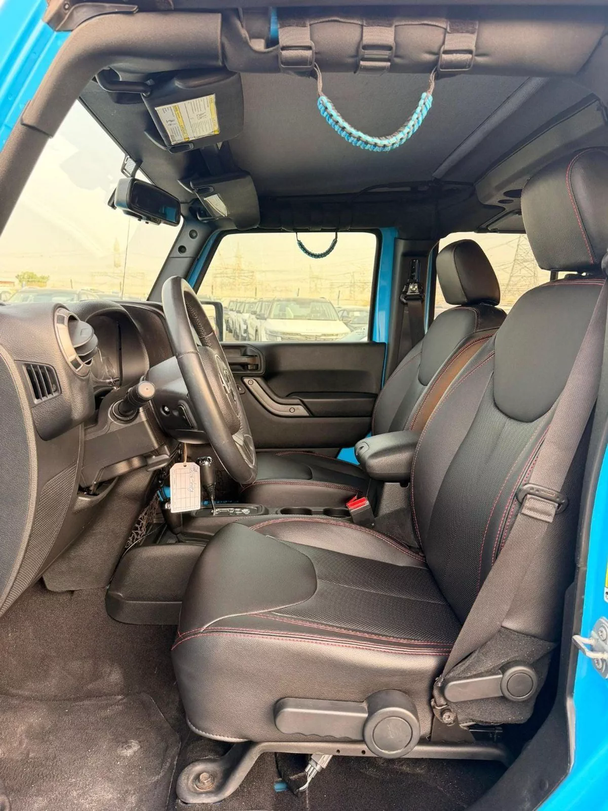 Jeep Wrangler SPORT-7-0