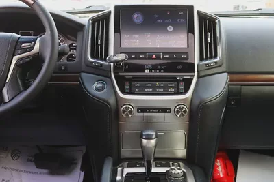 Toyota Land Cruiser VXR 2019 5.7-16