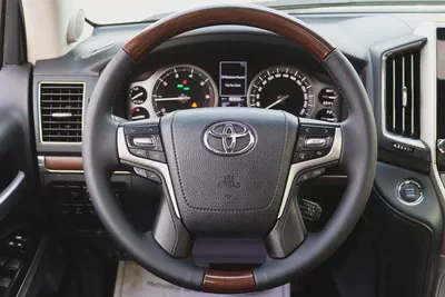 Toyota Land Cruiser VXR 2019 5.7-17