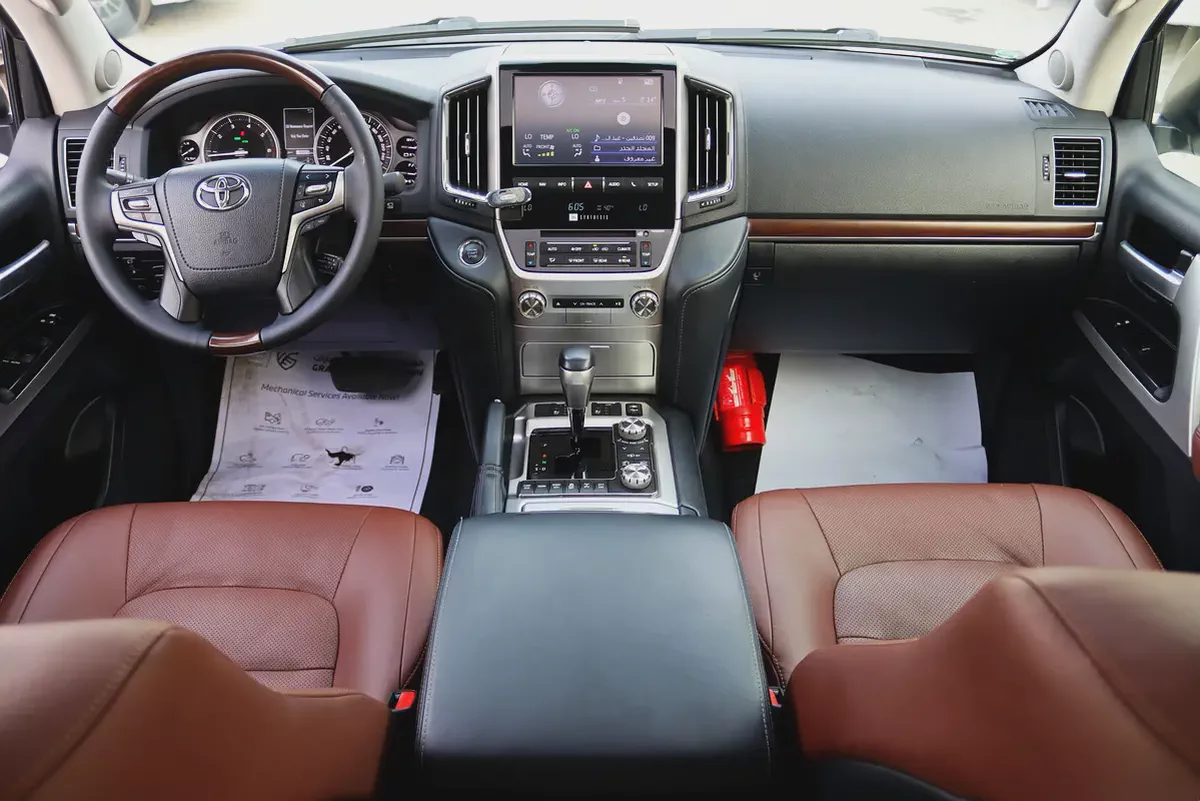 Toyota Land Cruiser VXR 2019 5.7-14-14