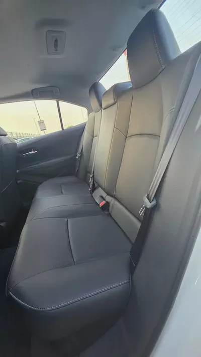 Corolla 1.8 Hybrid 2025 - Brand New full option-4