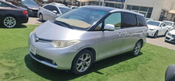 Used Toyota Previa 2.4L SE 2007