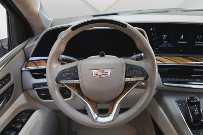 CADILLAC ESCALADE - ESV 4WD - PREMIUM LUXURY  - 2023 - FULLY LOADED - AMZING CONDITION-12