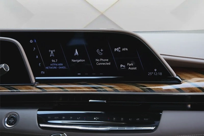 CADILLAC ESCALADE - ESV 4WD - PREMIUM LUXURY  - 2023 - FULLY LOADED - AMZING CONDITION-14
