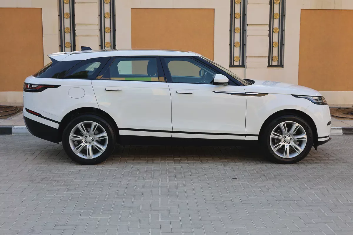 2020 Land Rover Range Rover Velar P250 S - 117000km - GCC Specs - Excellent Condition-4-4