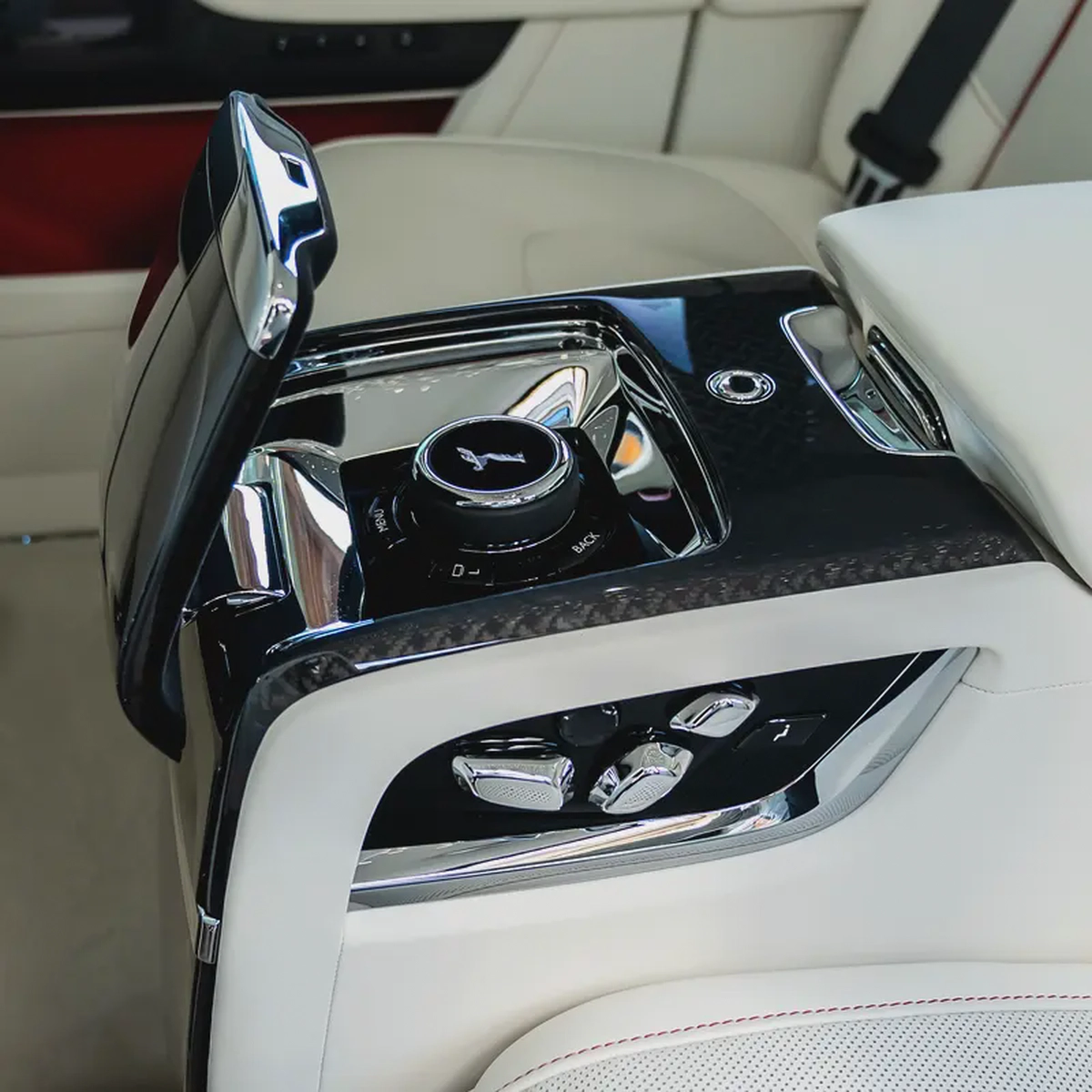 2025  ROLLS ROYCE CULLINAN BLACK BADGE ( BRAND NEW )-16-16