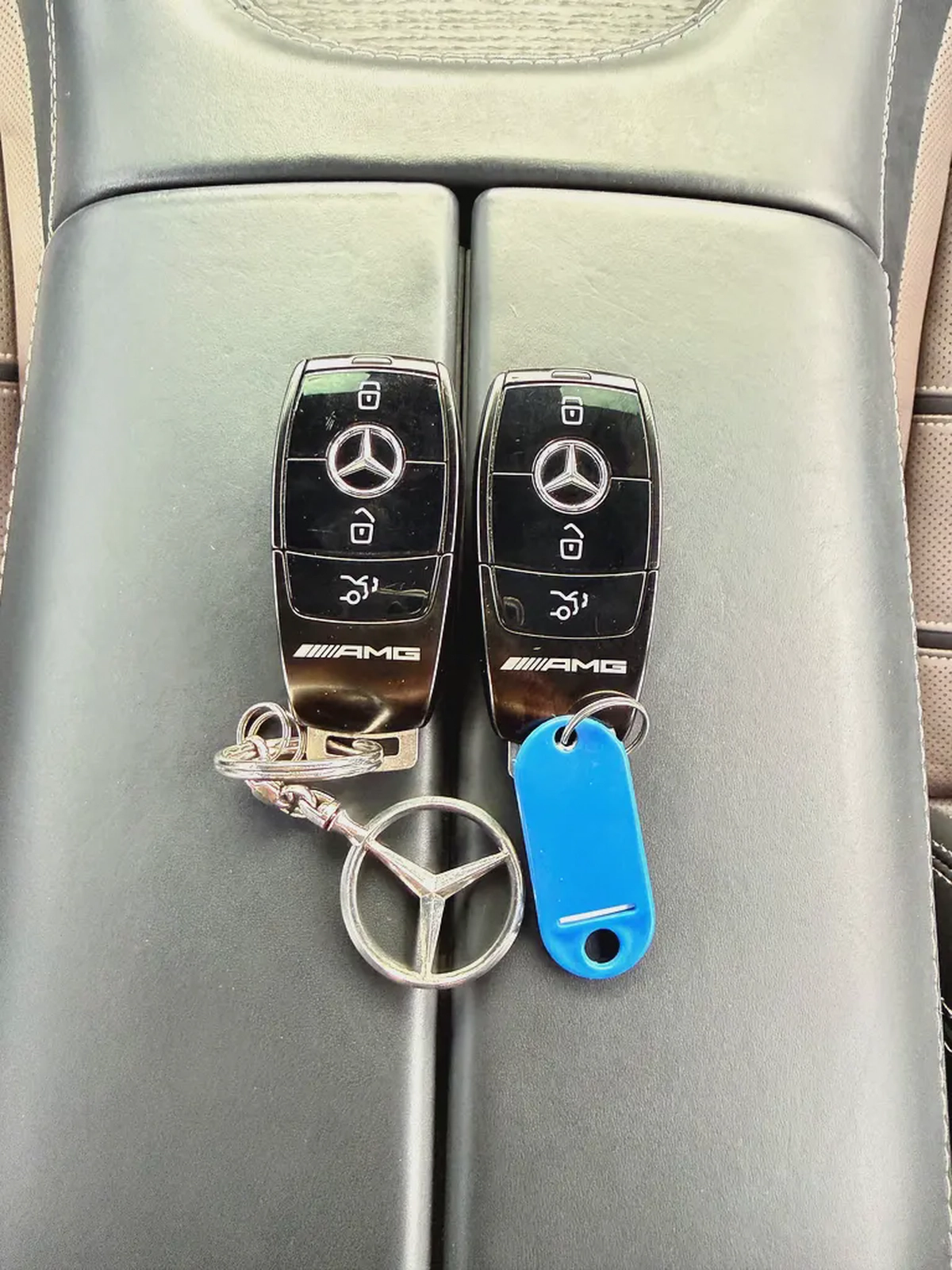 مرسيدس GLE53 AMG ابيض /اسبريسو 2020 خليجي-12-12