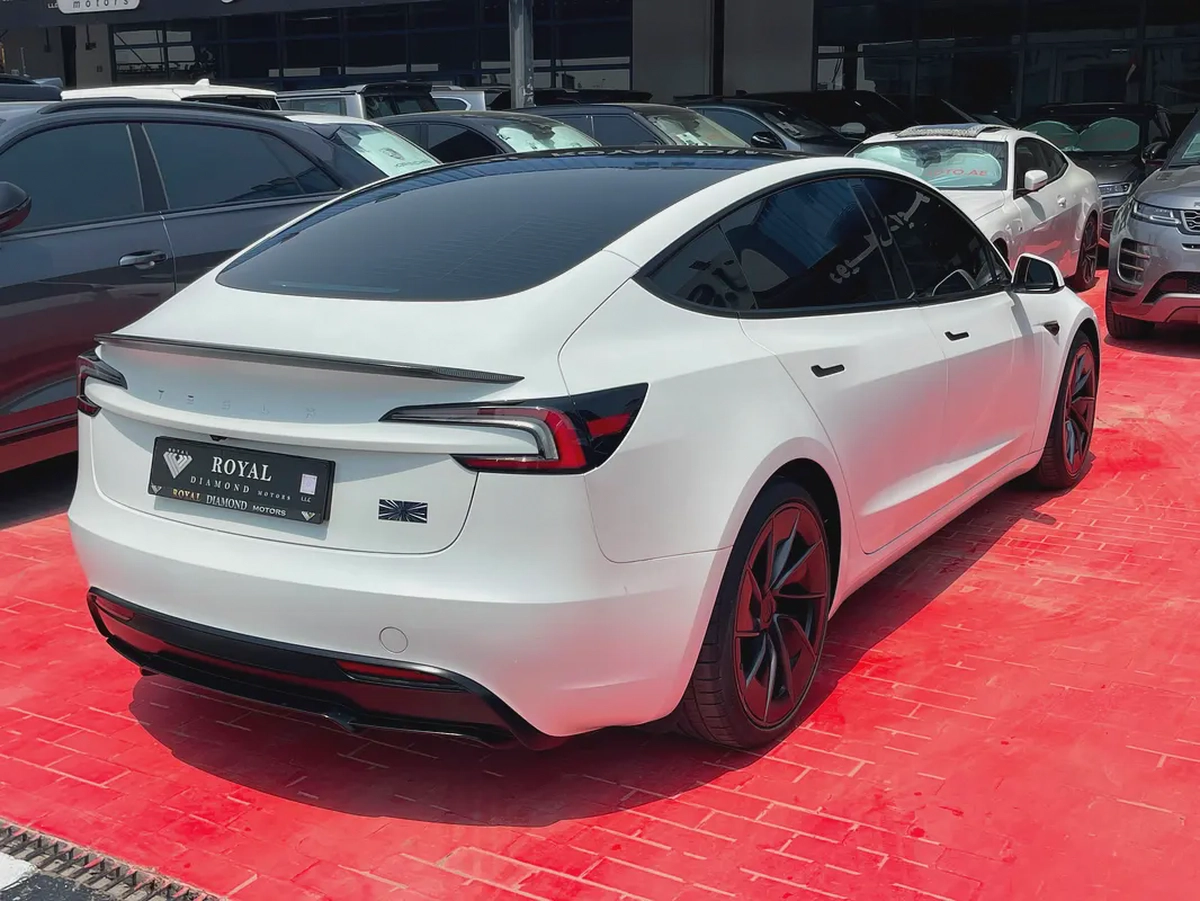 3,622 P.M | 0% Down-Payment | Tesla Warranty | Mint Condition-3-3