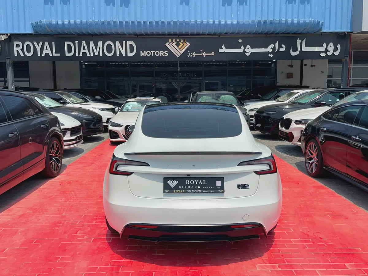 3,622 P.M | 0% Down-Payment | Tesla Warranty | Mint Condition-4-4