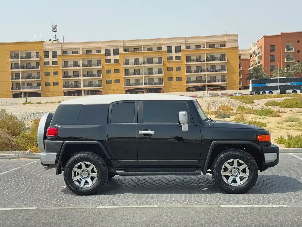 Toyota Fj CRUISER 2020 V6 4.0L Original paint-4-4