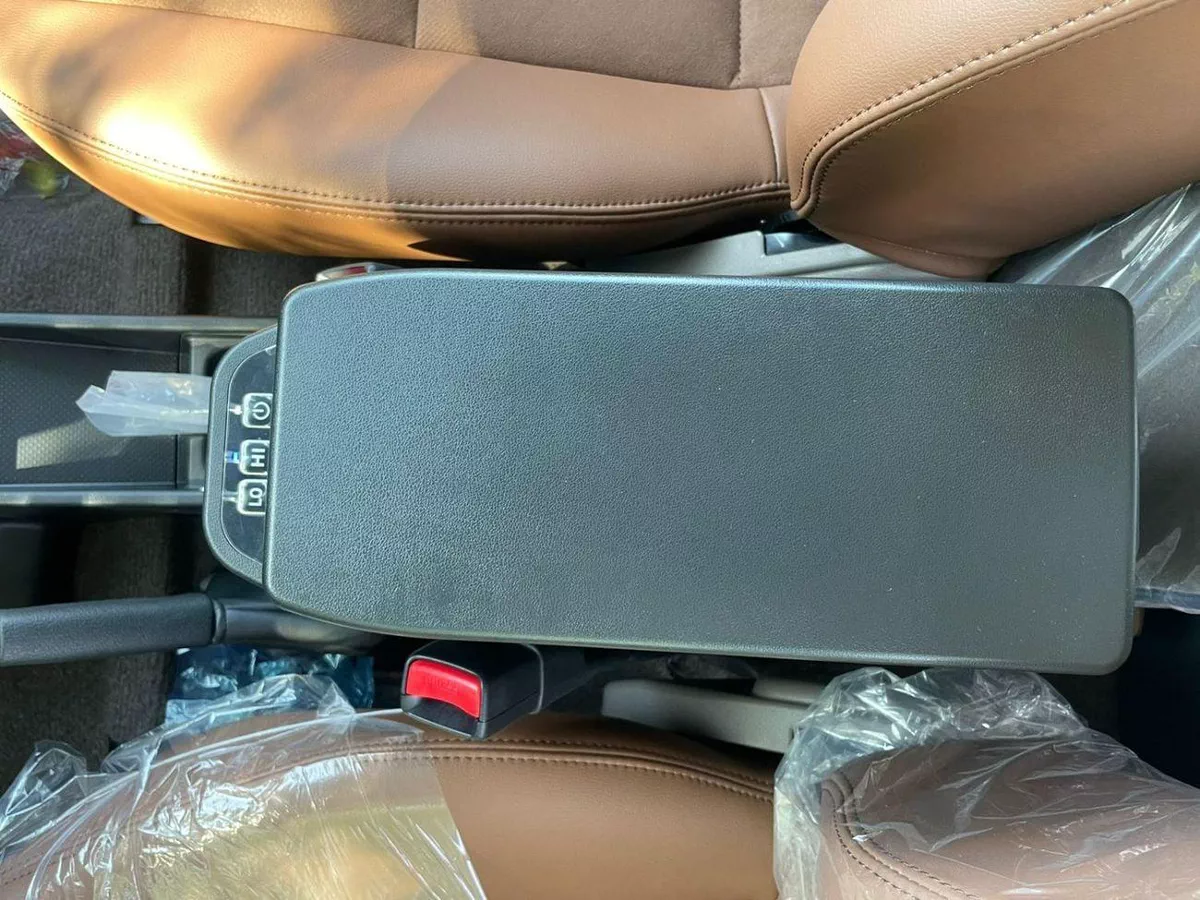 Toyota Land Cruiser TOYOTA LANDCRUISER LC76 2.8 DIESEL MODEL YEAR 2026-6-0
