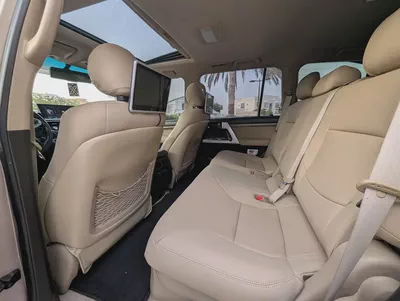 Pristine Toyota Land Cruiser 2011 | GCC Specs | Facelift To 2024 Full New Condition With Low KM-9
