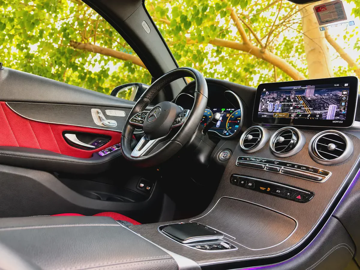 Comes with Warranty | AED 1,680 PM |  Mercedes-Benz GLC300 Coupe 2021-3-3
