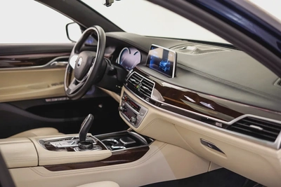 AED 4101 PM | BMW 750Li X drive 2016 | ONE OF VIP EDITION | FULL AGENCY SERVICE HISTORY | HIGH SPECS-15