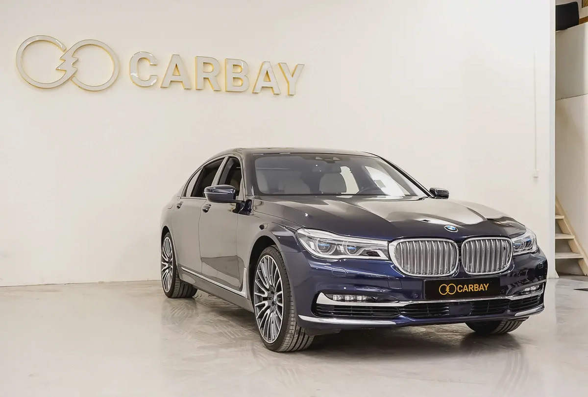 AED 4101 PM | BMW 750Li X drive 2016 | ONE OF VIP EDITION | FULL AGENCY SERVICE HISTORY | HIGH SPECS-2-2
