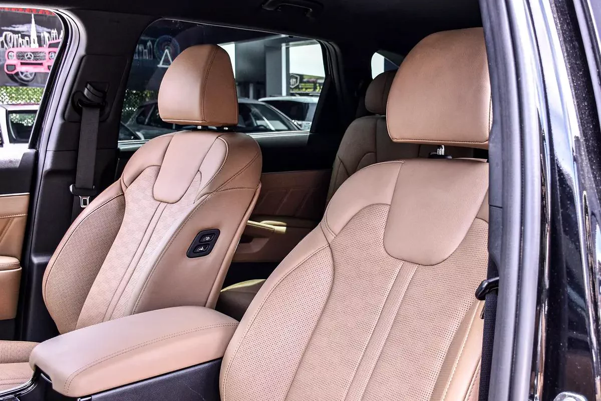 Kia Sorento 2025 | Korean Specs | Clean Title | 13K KM | Black | كيا سورينتو 2025 وارد كوري
