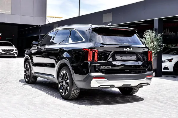 Kia Sorento 2025 | Korean Specs | Clean Title | 13K KM | Black | كيا سورينتو 2025 وارد كوري