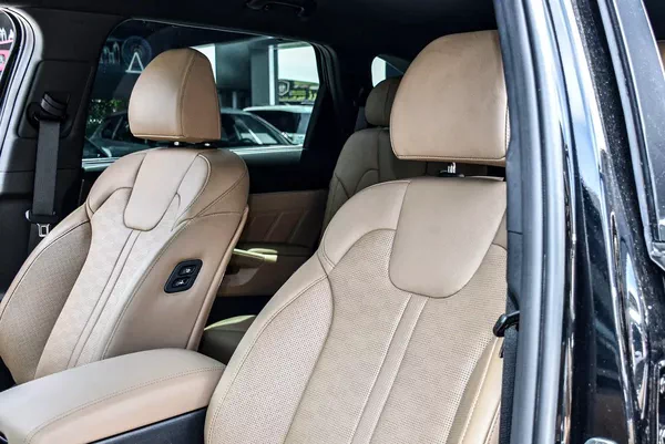 Kia Sorento 2025 | Korean Specs | Clean Title | 13K KM | Black | كيا سورينتو 2025 وارد كوري