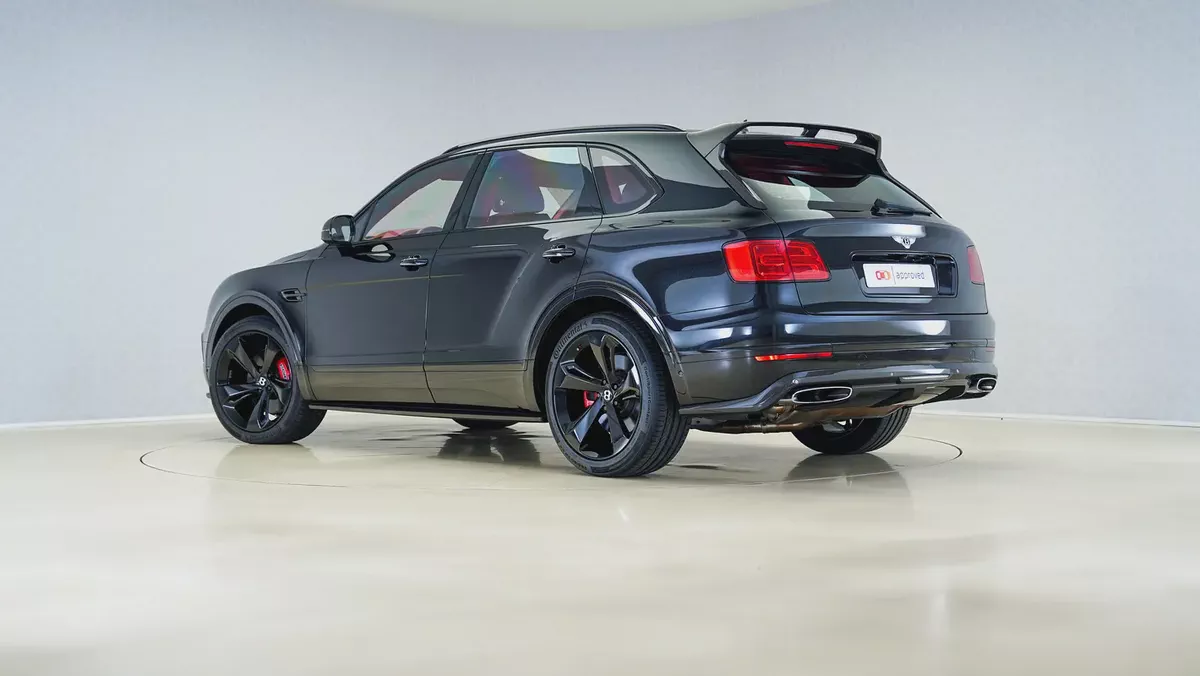UAEs Very Best Example | AED 7,465 Per Month | Carbon Package-1-1