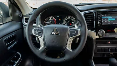 Mitsubishi L200 GLS Mitsubishi L200 Sportero 2.4L Diesel 4x4 2025-12