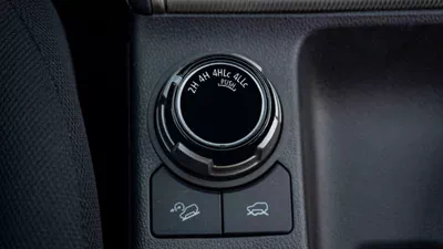 Mitsubishi L200 GLS Mitsubishi L200 Sportero 2.4L Diesel 4x4 2025-14