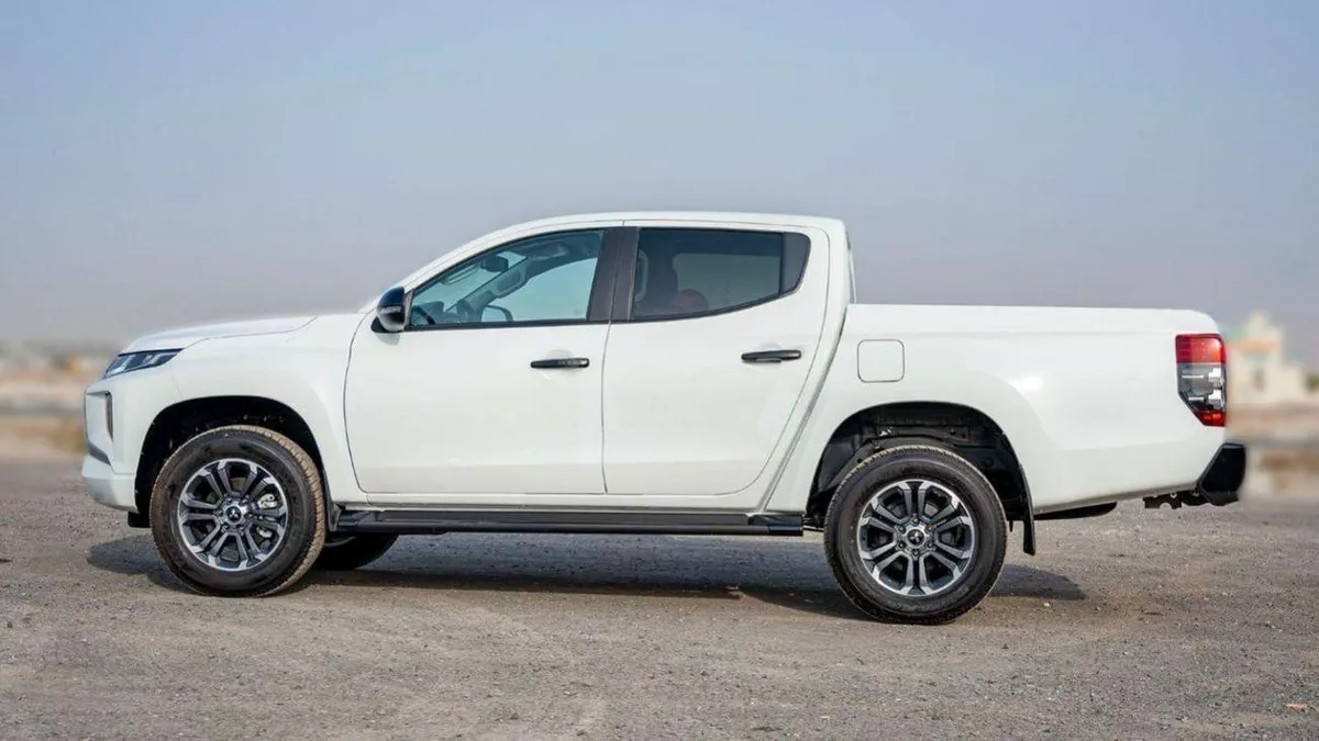 Mitsubishi L200 GLS Mitsubishi L200 Sportero 2.4L Diesel 4x4 2025-3-0