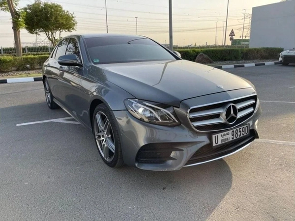 Mercedes Benz E200 Std
