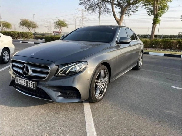 Mercedes Benz E200 Std